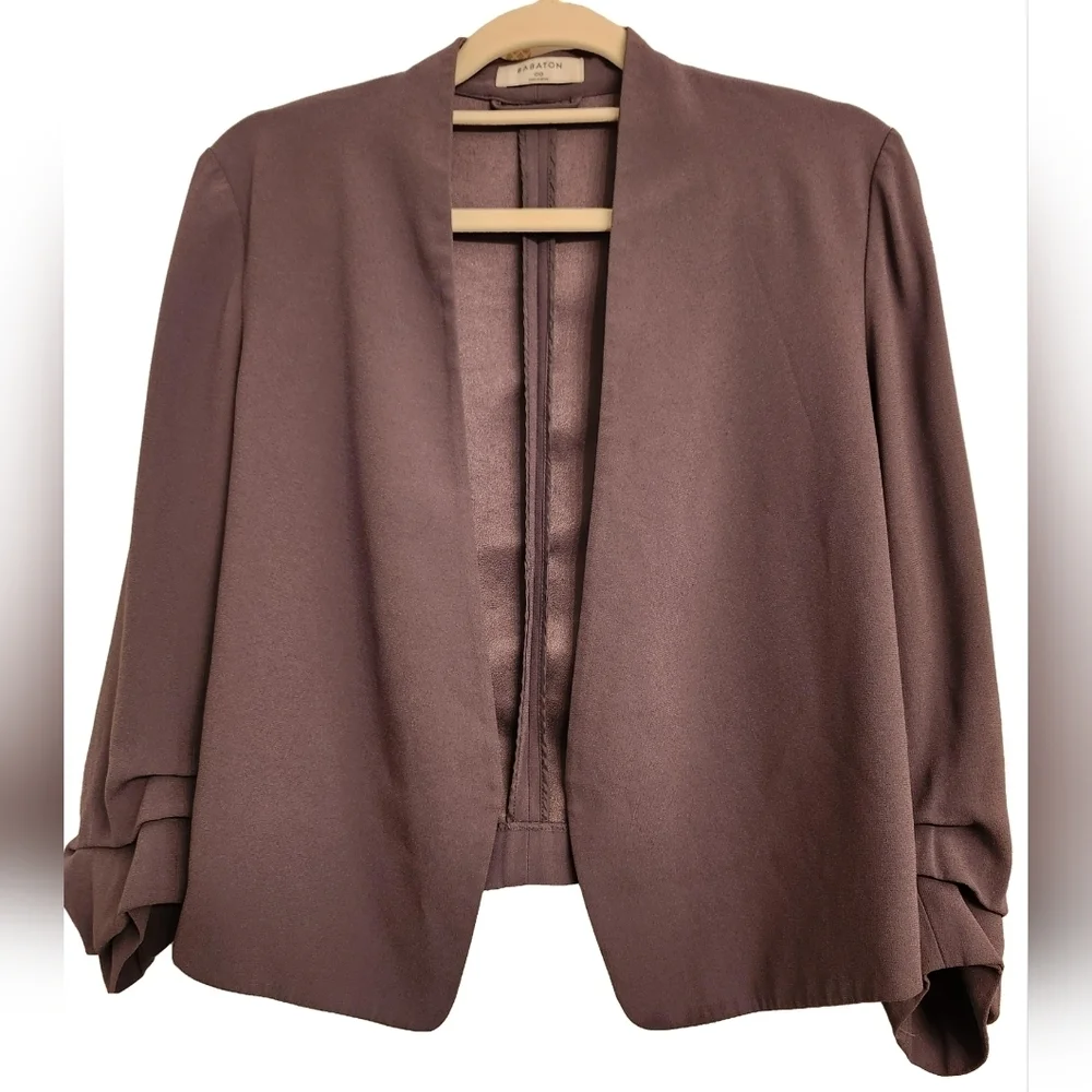🎉 3/$60 Aritzia Babaton Graphite Grey Power Waist Blazer size 00 - Picture 2 of 6
